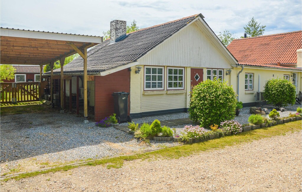 Photo of Buildings in Sonder Bork