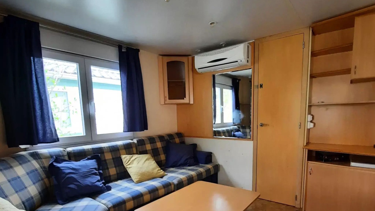 Photo of Livingroom in Annot