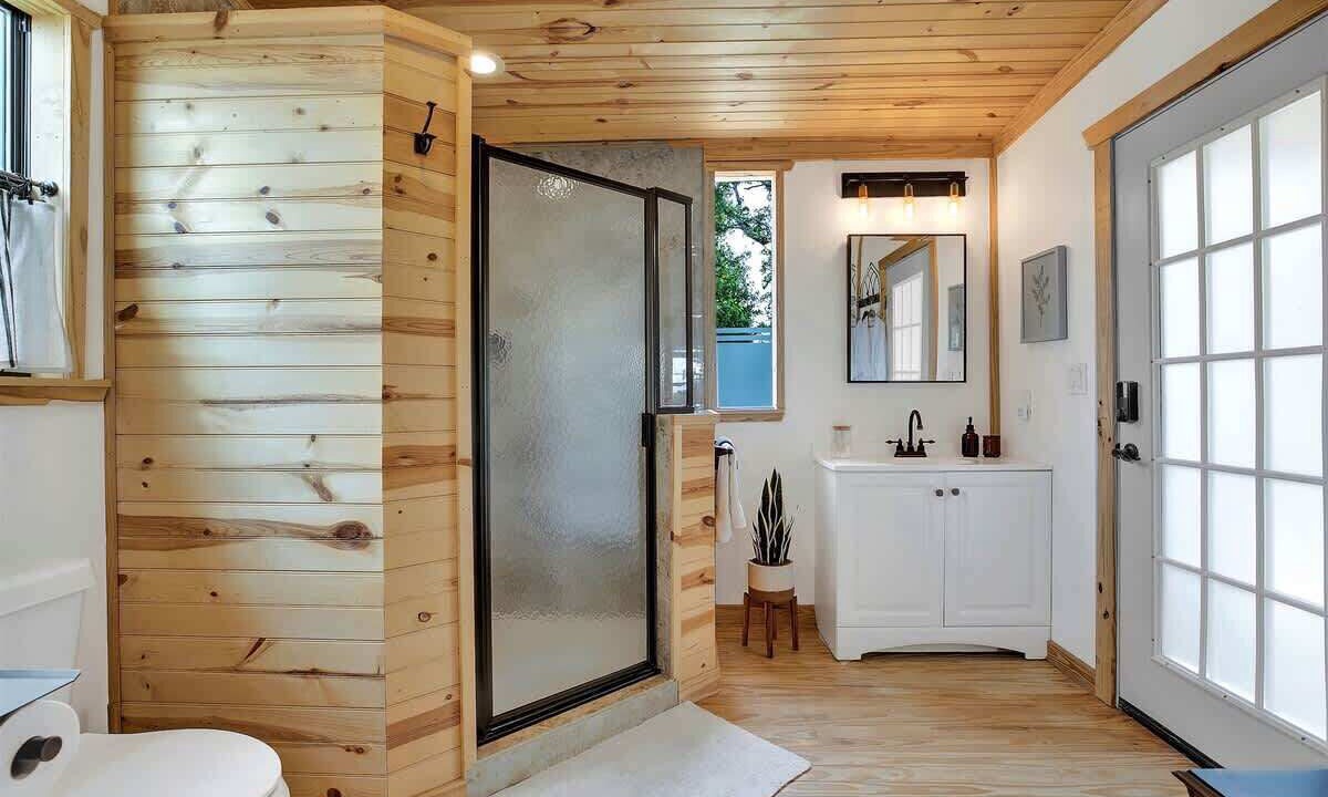 Photo of Bathroom in Fredericksburg