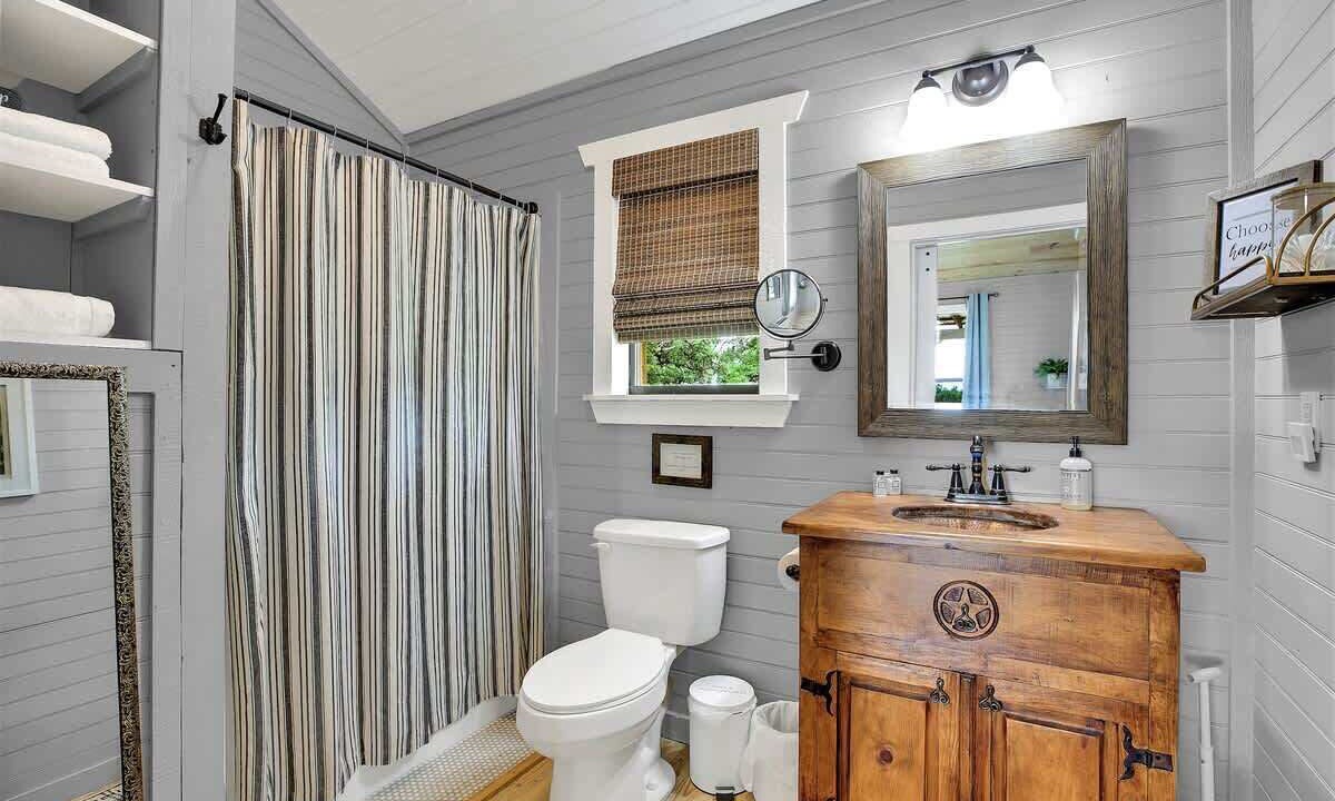 Photo of Bathroom in Fredericksburg