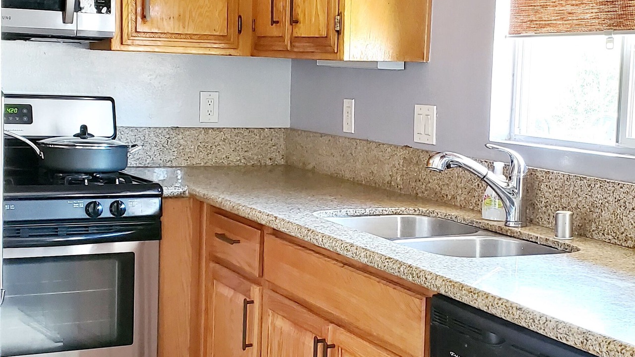 Photo of Kitchen in California City