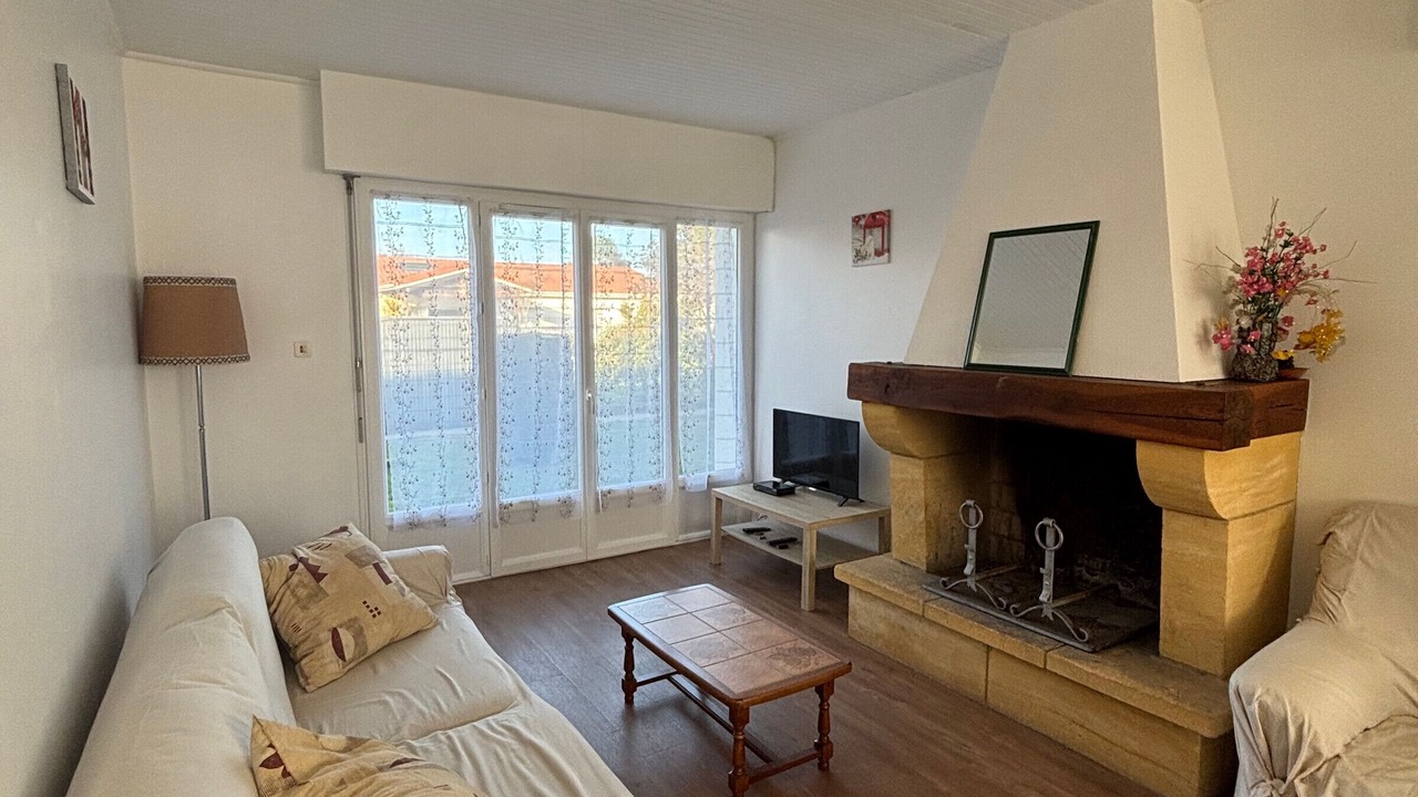 Photo of Livingroom in Gastes