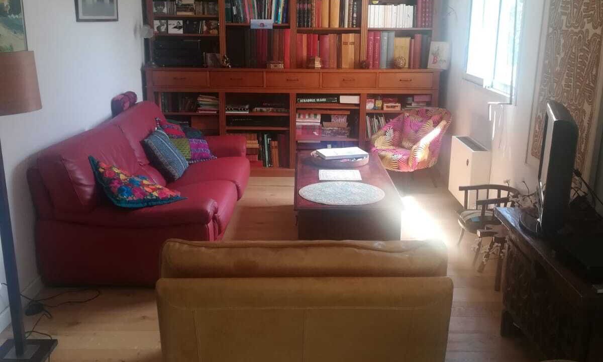 Photo of Livingroom in Aiguerelles