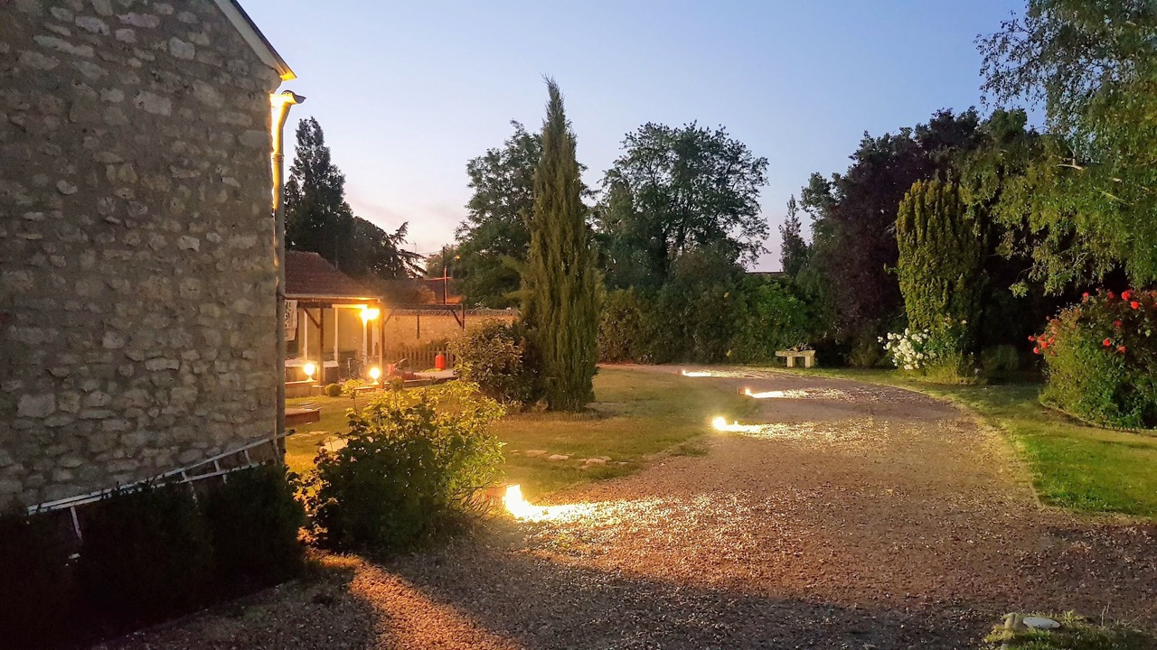 Photo of Outdoor in Beauvilliers