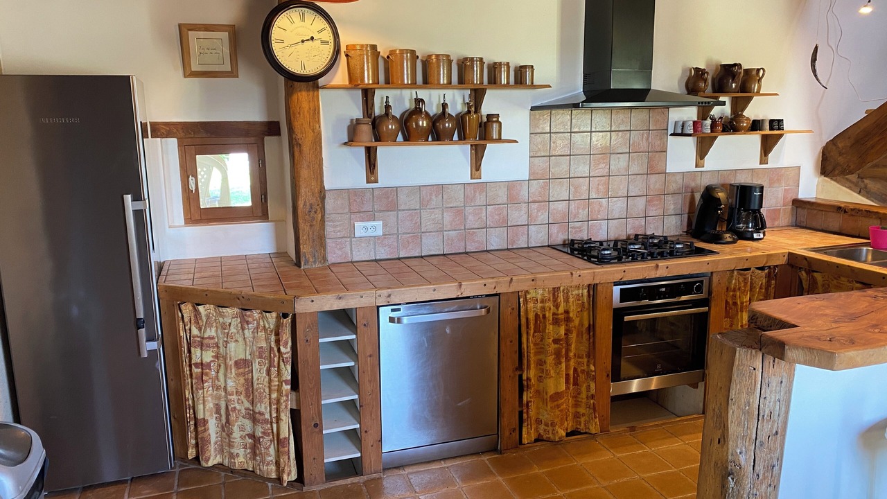 Photo of Kitchen in Saint-Amans-de-Pellagal