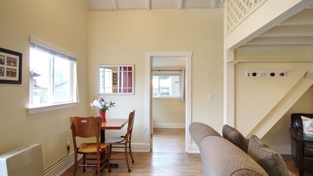 Photo of Livingroom in Fort Bragg