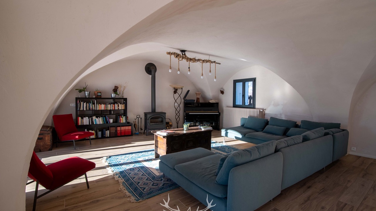 Photo of Livingroom in Saint-Andre-d'Embrun