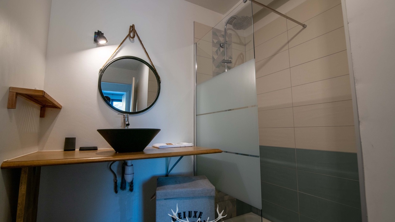 Photo of Bathroom in Saint-Andre-d'Embrun