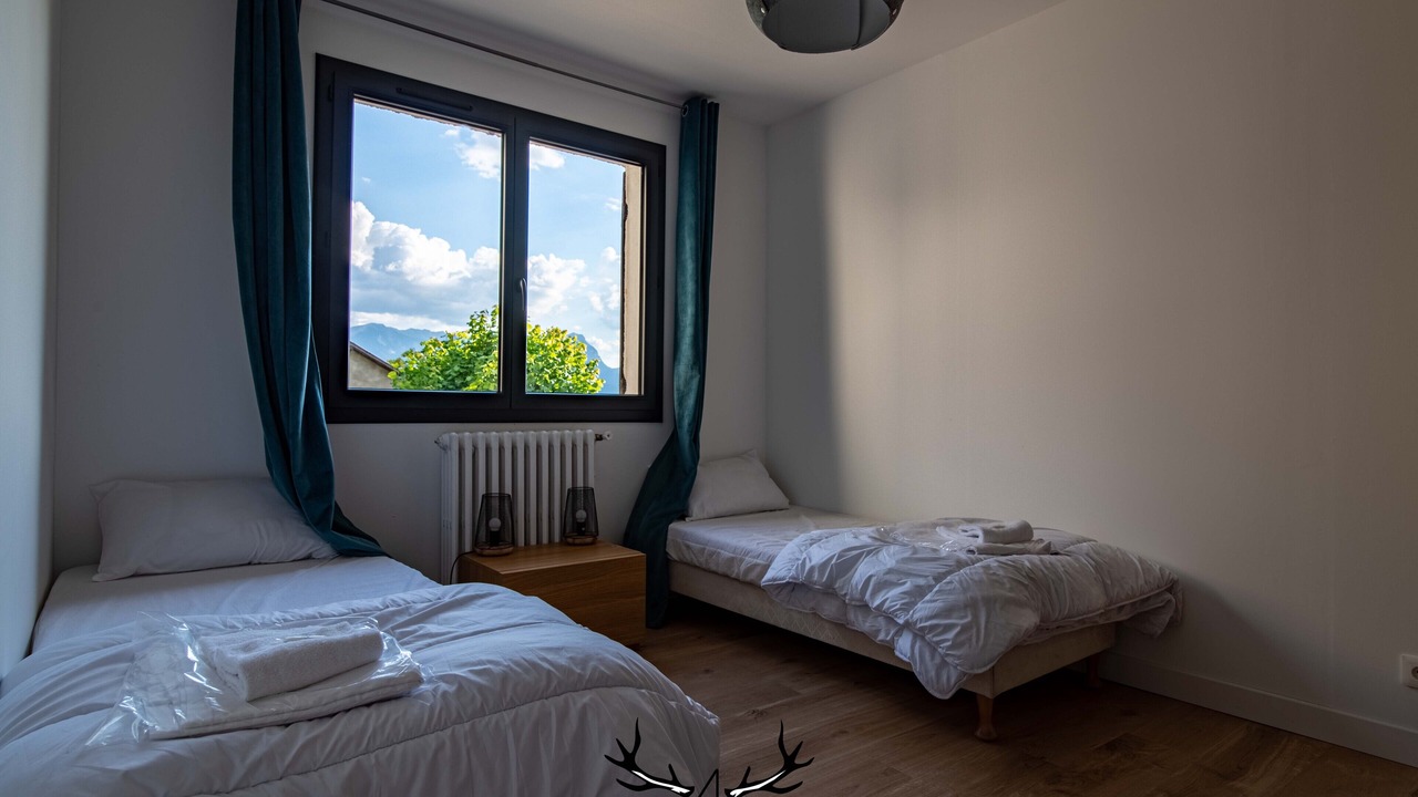 Photo of Bedroom in Saint-Andre-d'Embrun