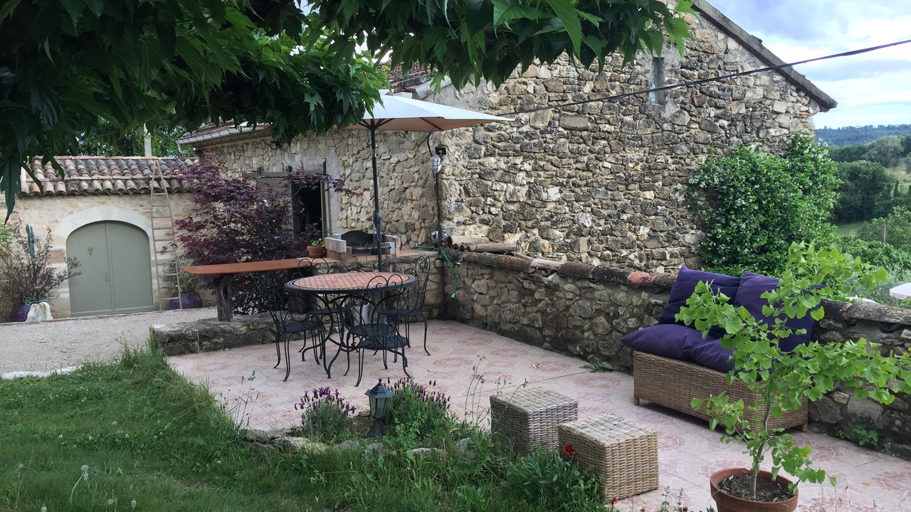 Photo of Outdoor in Pierrerue