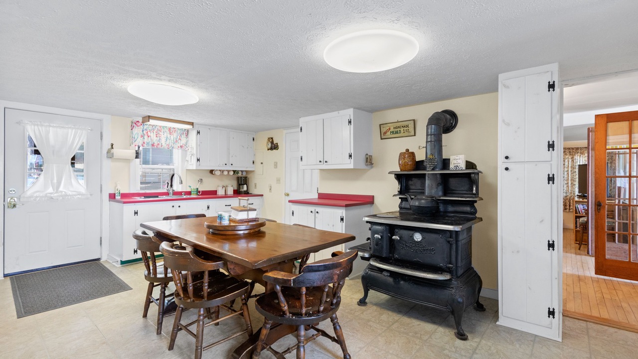 Photo of Others in Standish