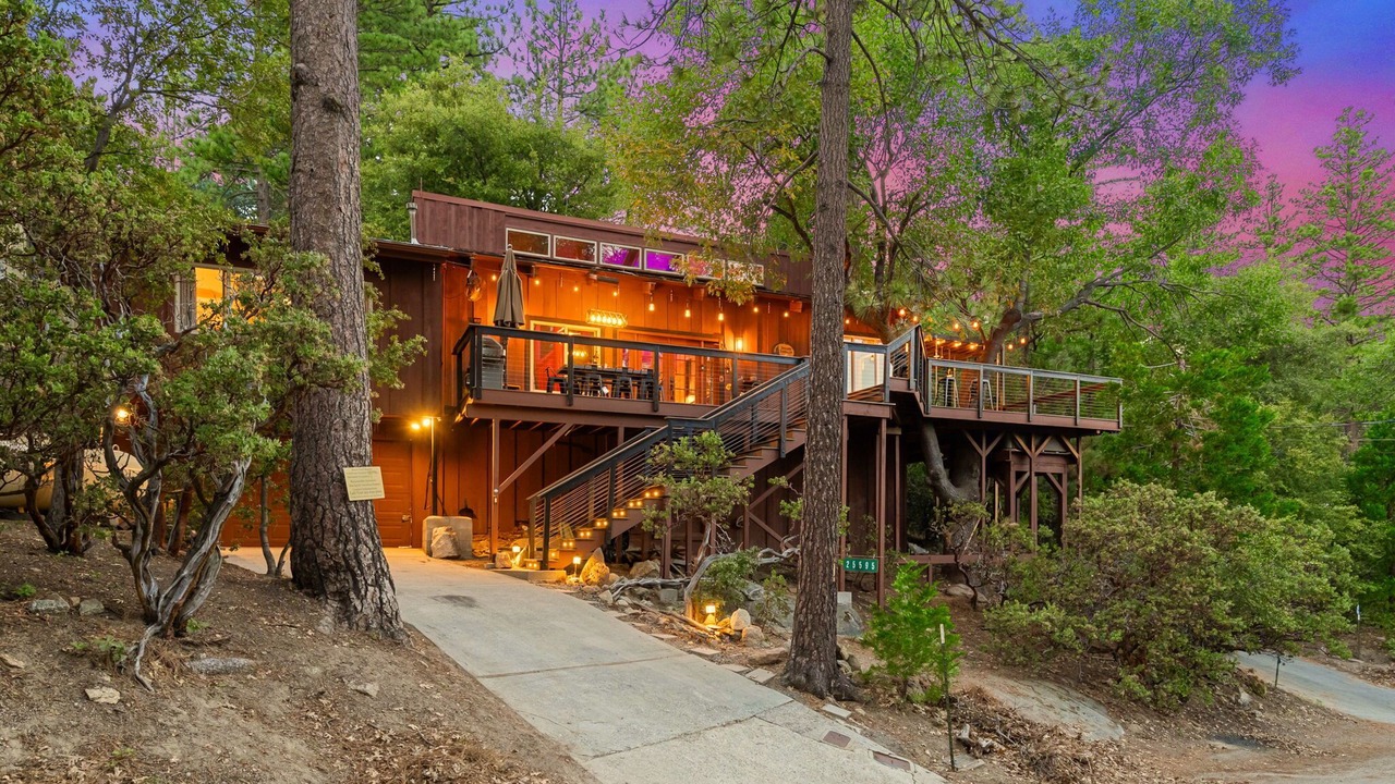 Photo of Others in Pine Cove