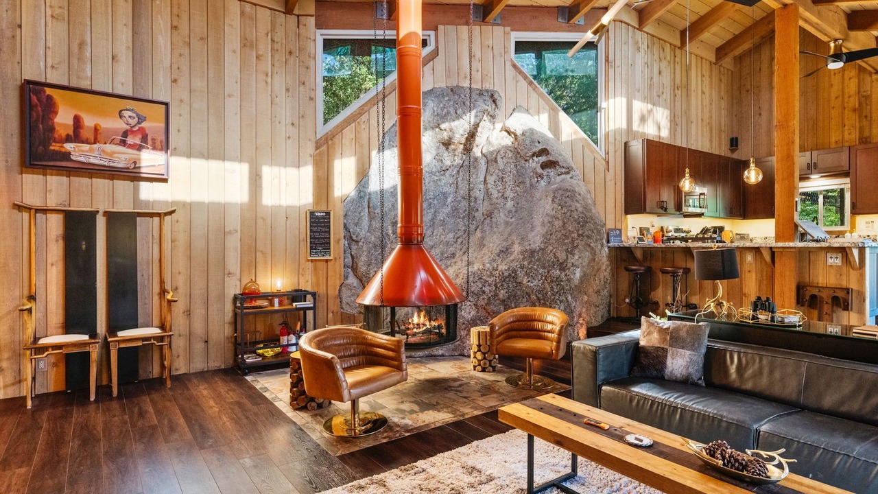 Photo of Livingroom in Pine Cove