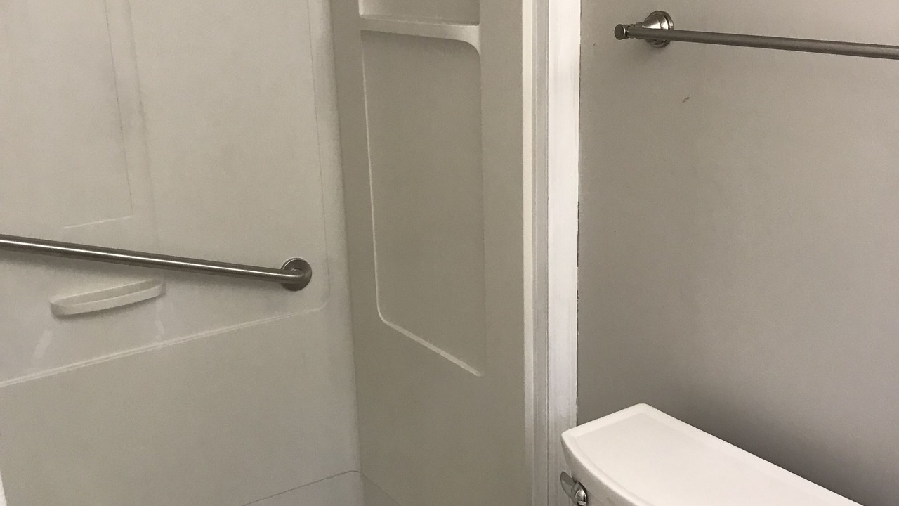 Photo of Bathroom in Oak Grove