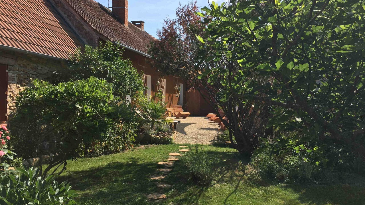 Photo of Outdoor in Saint-Georges-sur-la-Pree