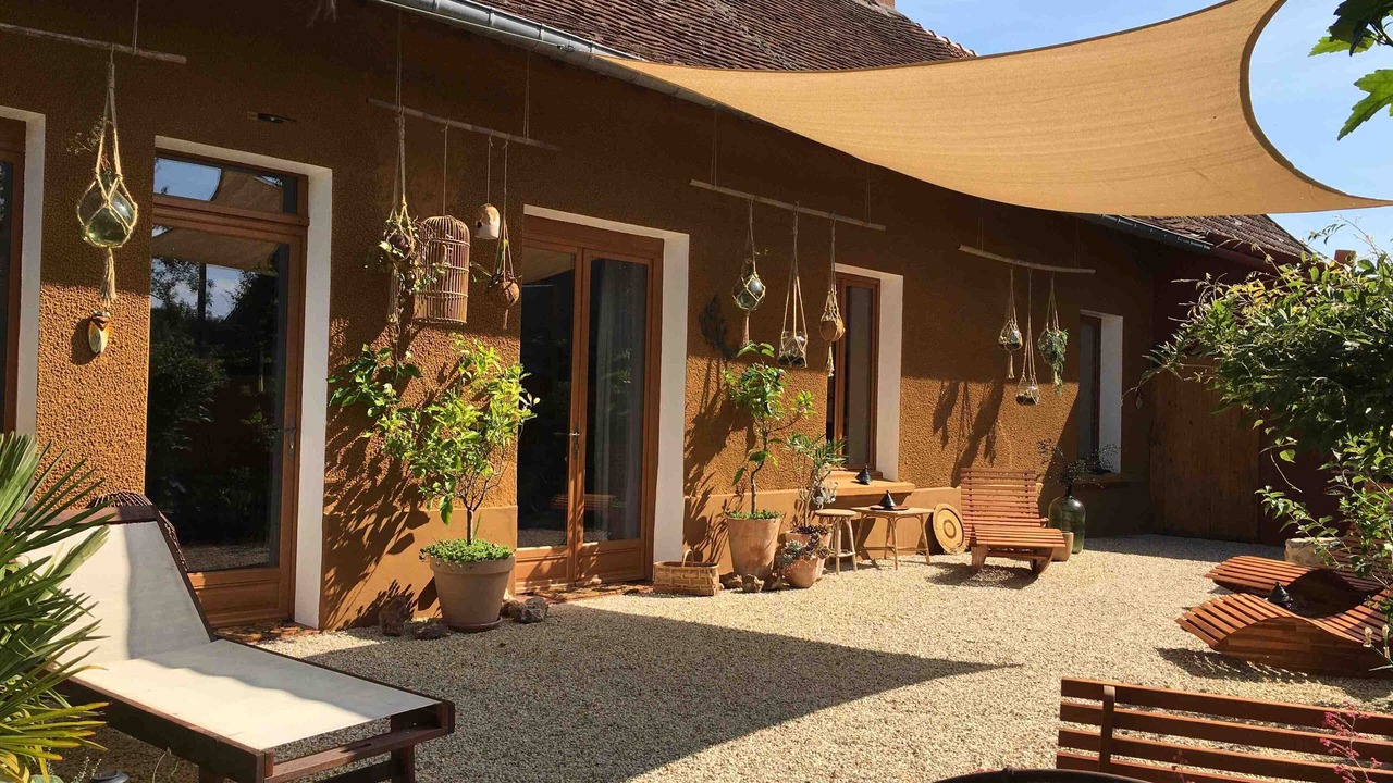 Photo of Patio Balcony in Saint-Georges-sur-la-Pree