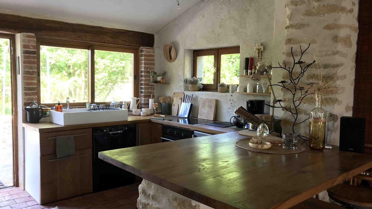 Photo of Kitchen in Saint-Georges-sur-la-Pree