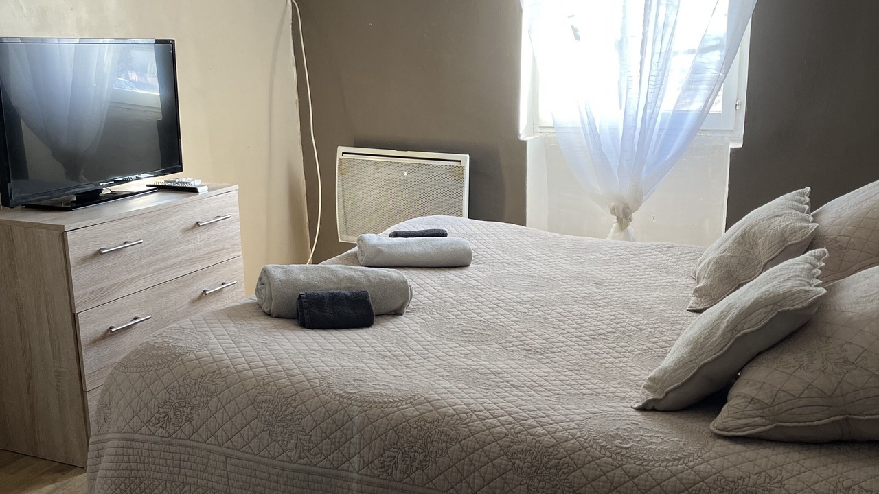 Photo of Bedroom in Puyvert