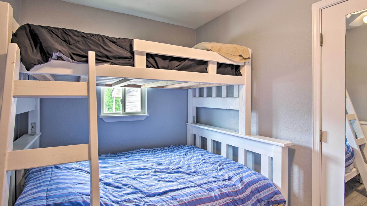 Photo of Bedroom in Eufaula