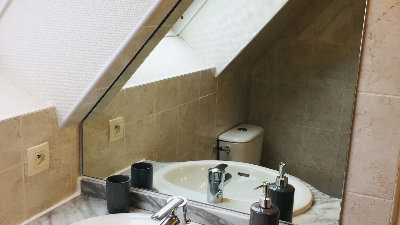 Photo of Bathroom in Cleguer