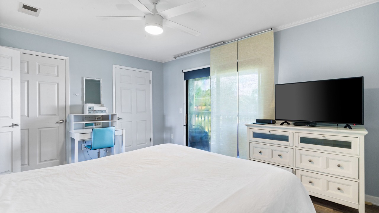 Photo of Bedroom in El Centro Beach