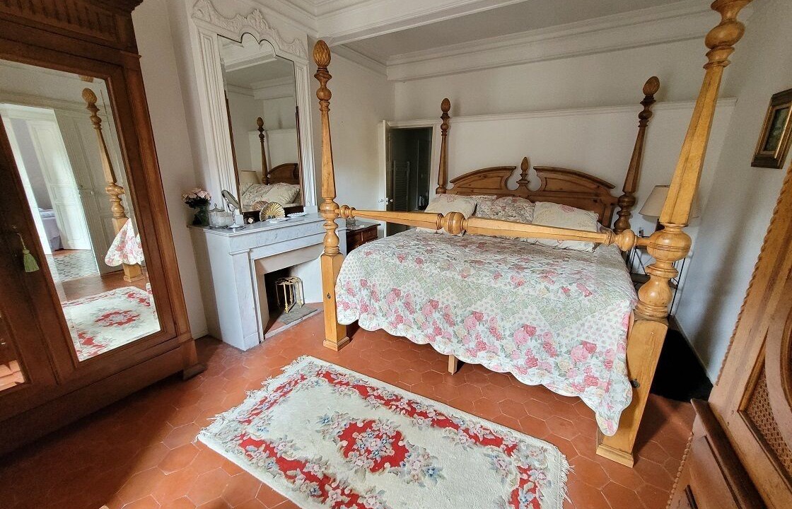 Photo of Bedroom in Saint-Genies-de-Fontedit