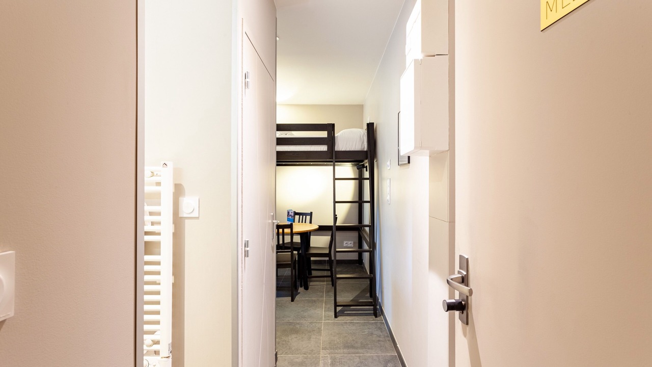 Photo of Bedroom in 2nd Arrondissement