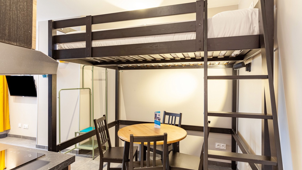 Photo of Others in 2nd Arrondissement