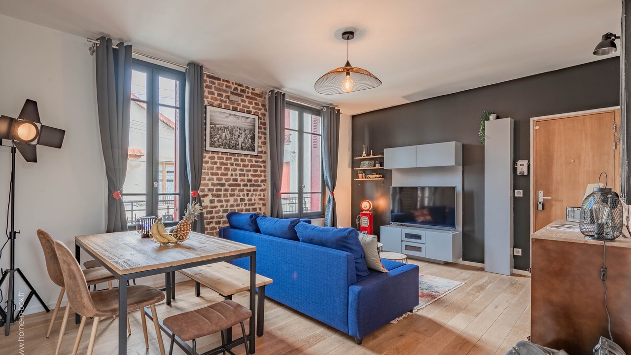 Photo of Livingroom in Cachan