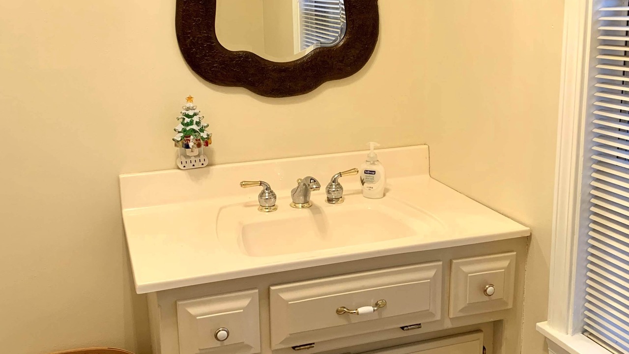 Photo of Bathroom in Joplin