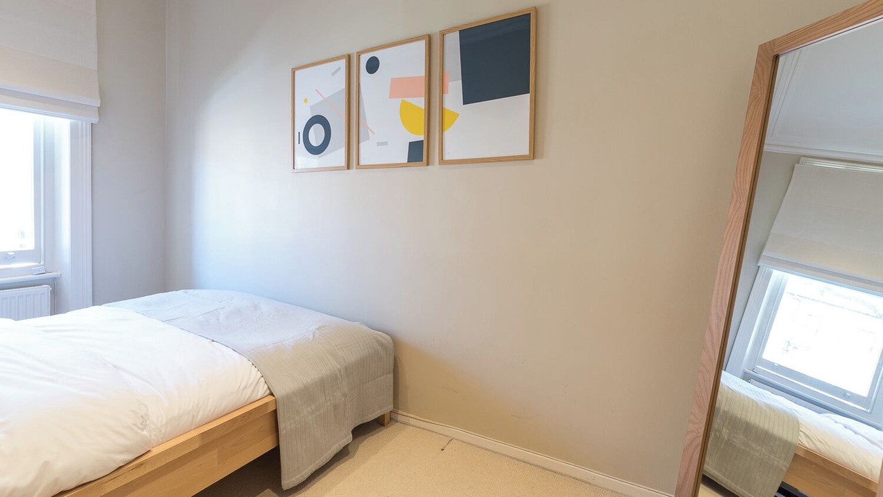 Photo of Bedroom in Frognal and Fitzjohns