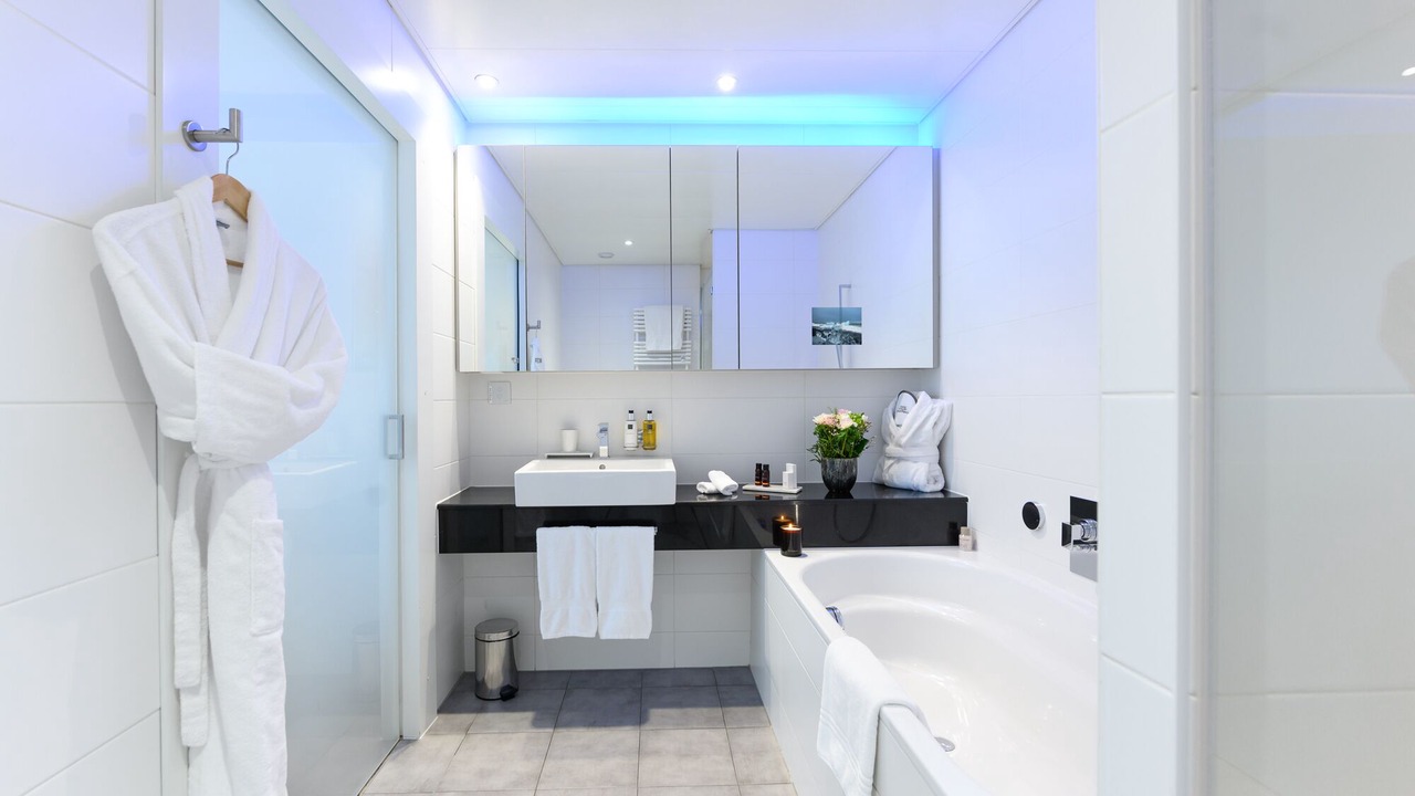Photo of Bathroom in Downtown Geneva