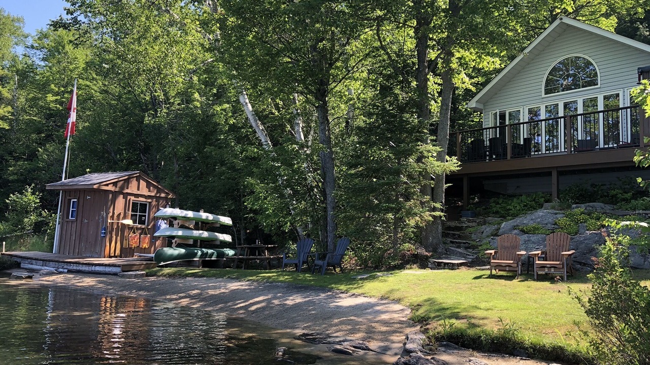 Photo of Outdoor in Algonquin Highlands