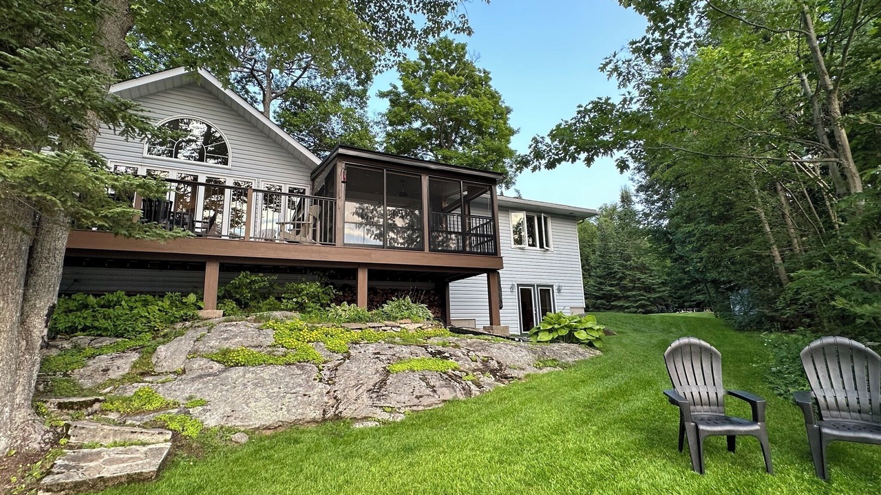 Photo of Outdoor in Algonquin Highlands