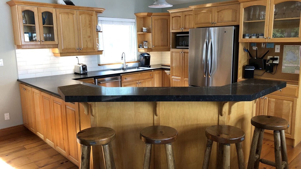 Photo of Kitchen in Algonquin Highlands