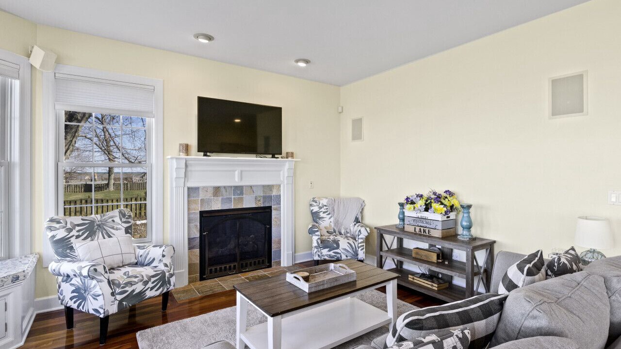 Photo of Livingroom in Hilton