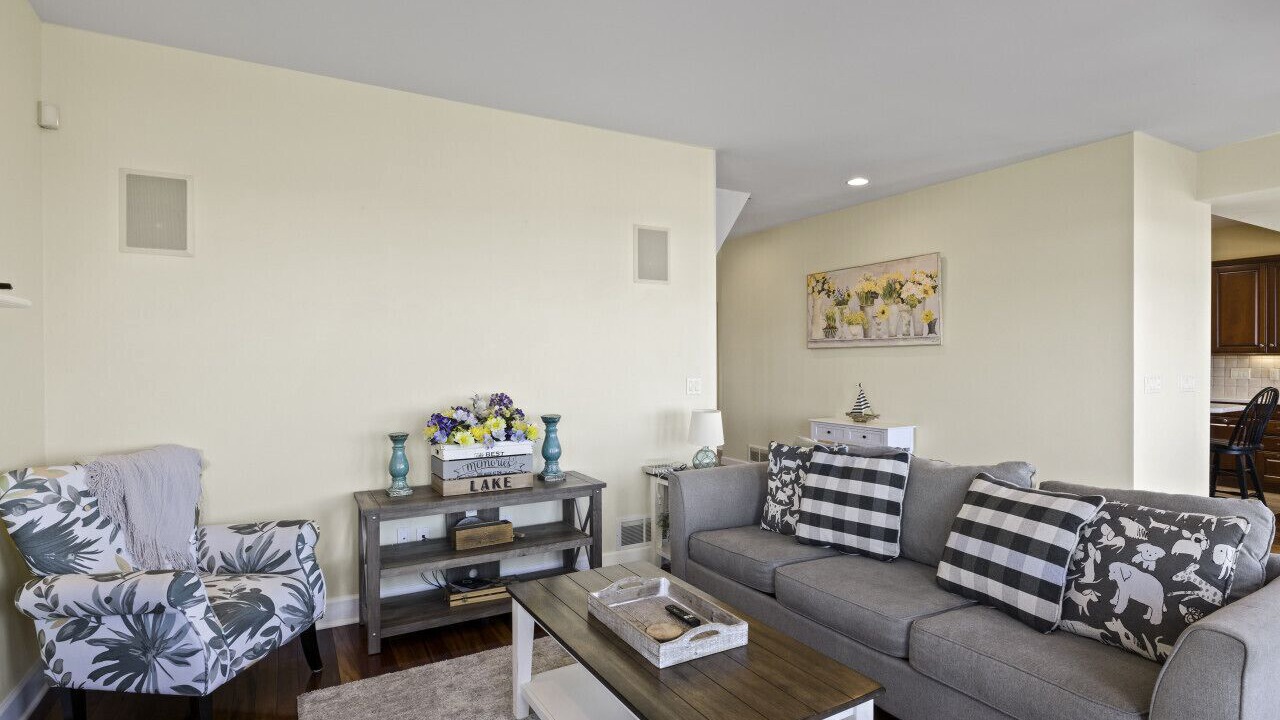 Photo of Livingroom in Hilton