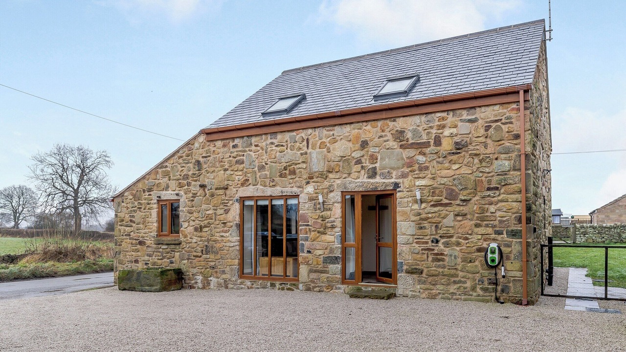 Photo of Others in Ashover