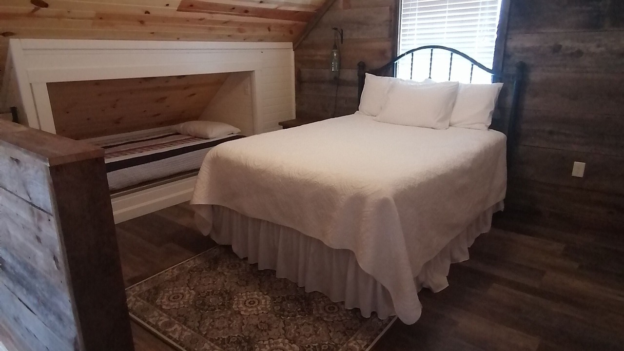 Photo of Bedroom in Mountain View