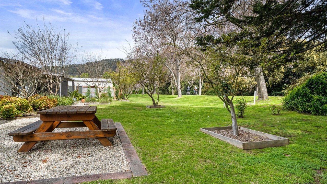 Photo of Outdoor in Bright