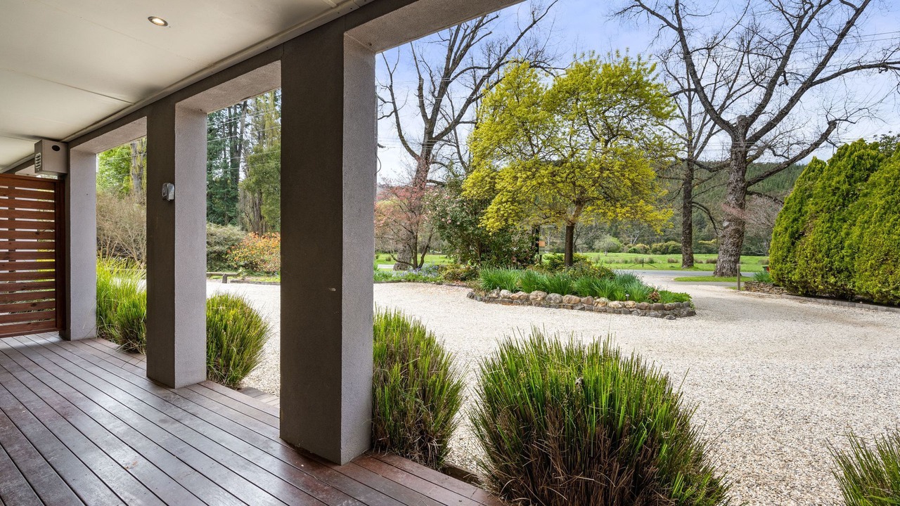 Photo of Outdoor in Bright