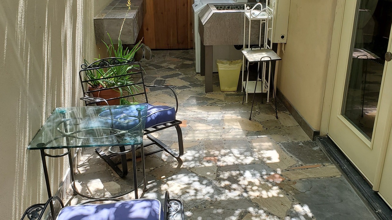 Photo of Outdoor in Hidden Valley