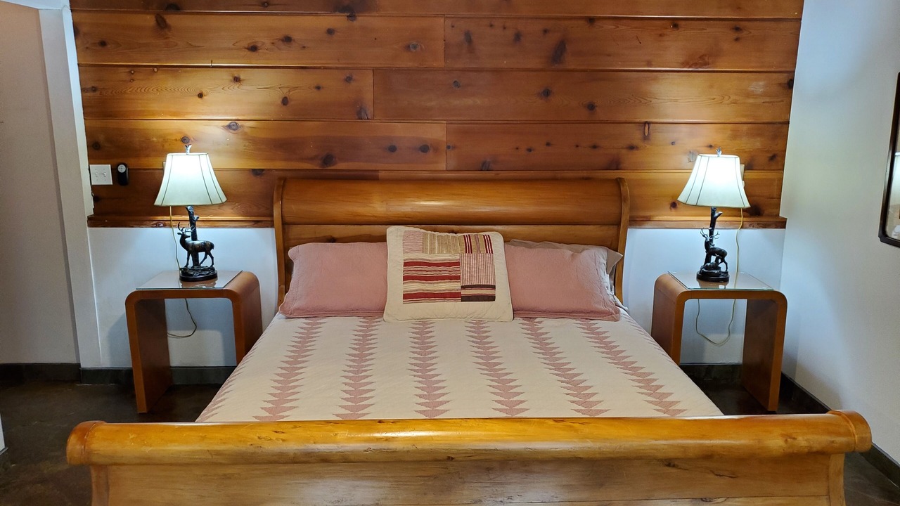 Photo of Bedroom in Hidden Valley