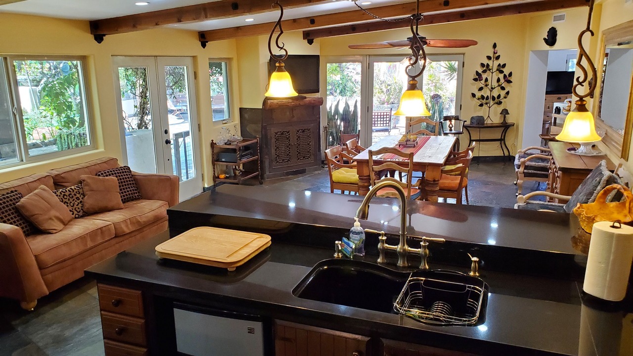Photo of Livingroom in Hidden Valley
