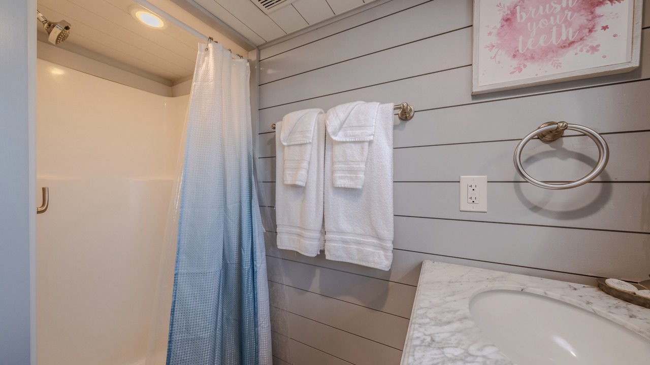 Photo of Bathroom in Panguitch