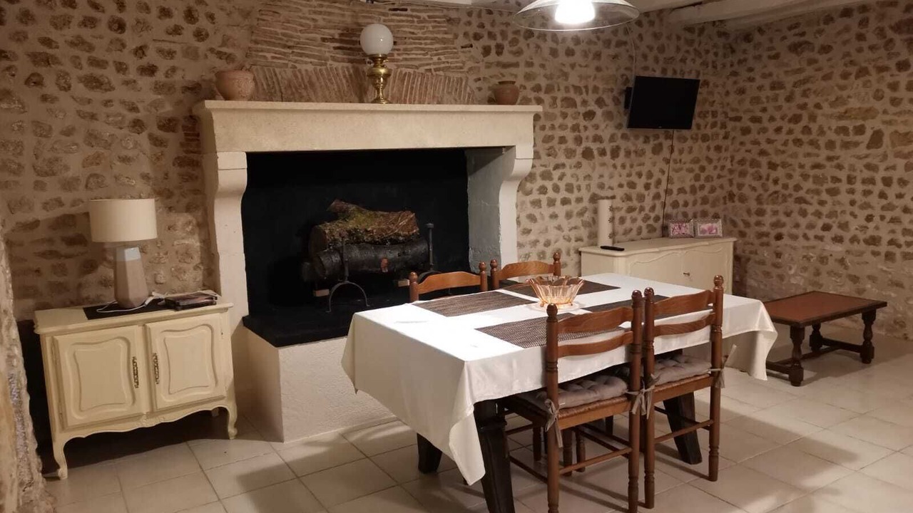 Photo of Others in Suaux