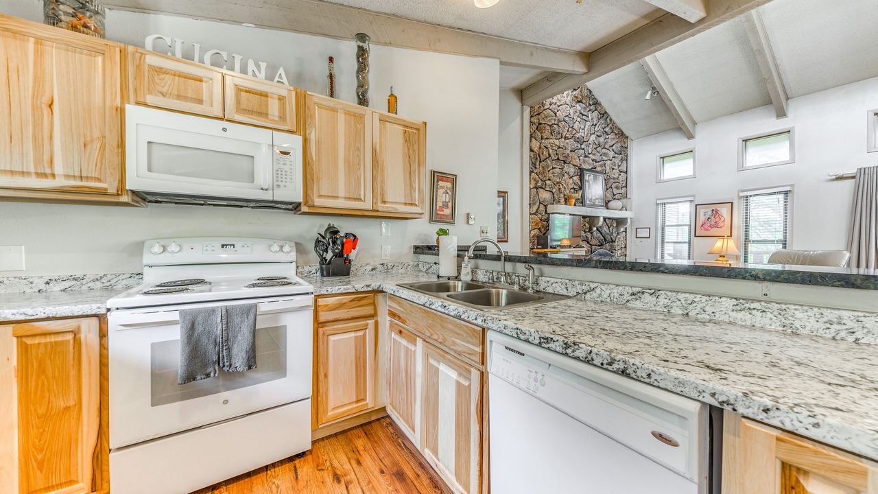 Photo of Kitchen in Ruidoso