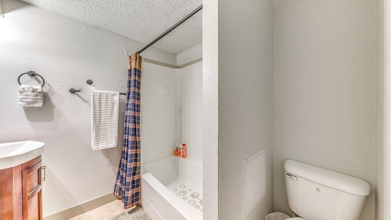 Photo of Bathroom in Ruidoso