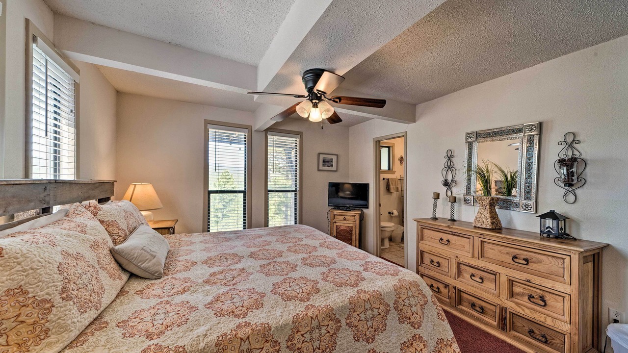 Photo of Bedroom in Ruidoso