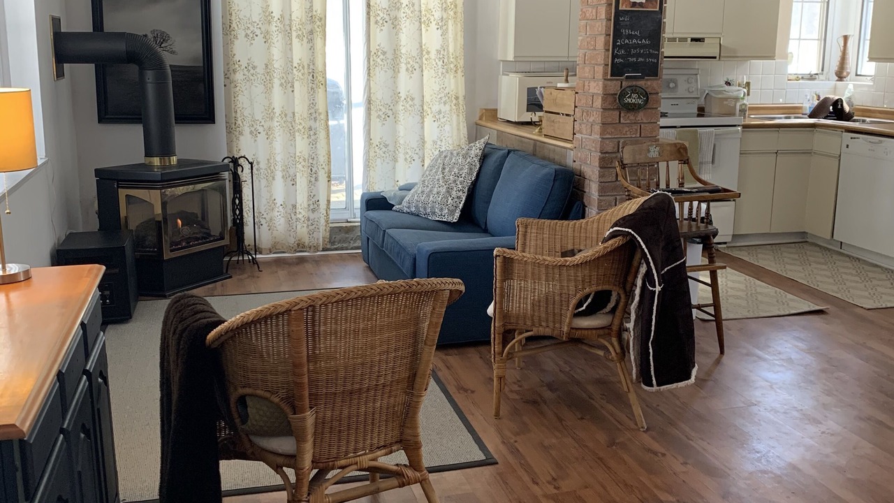 Photo of Livingroom in Oro-Medonte